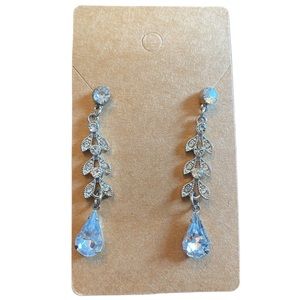 Rhinestone Drop Vintage Style Earrings